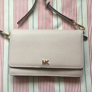 MK shoulder strap, wallet
